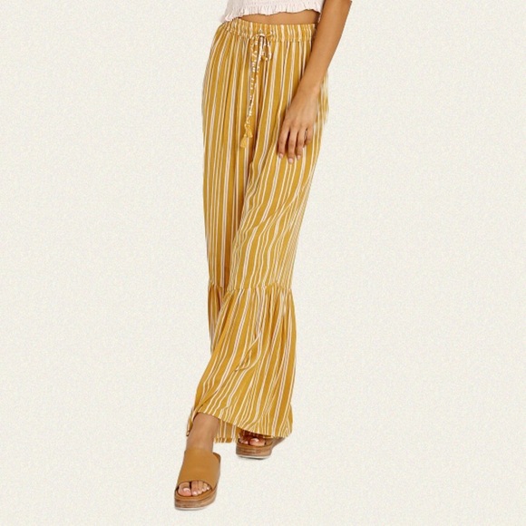 Faithfull the Brand Bisou Flare Pants - Picture 3 of 13